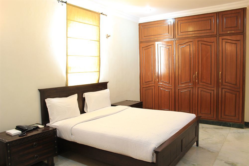 Ibc Hotels & Resorts Pvt. Ltd. 班加罗尔 外观 照片